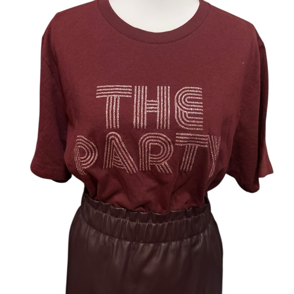The Party Glitter Graphic Tshirt size XL - Picture 6 of 6